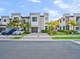 20608 NE 2nd Ct, Miami, FL 33179