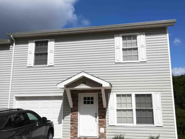 48 Brownstone Ln, Morgantown, WV 26505