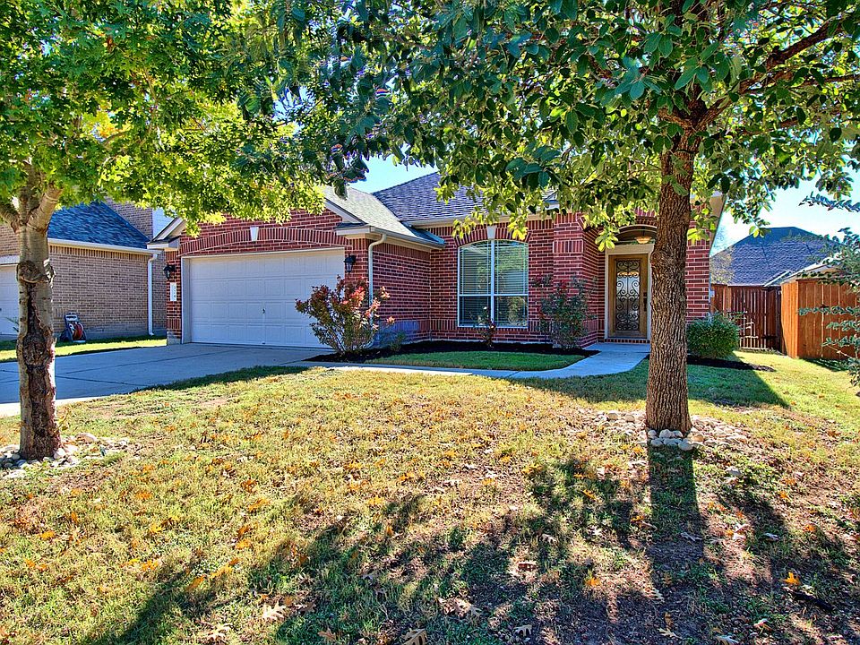 1st image of 324 Atlanta Park Dr