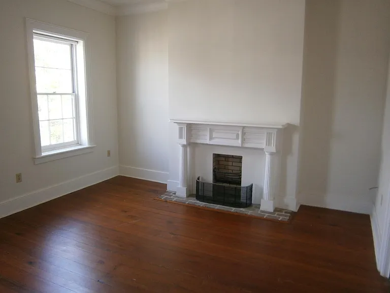 107 W Taylor St — Photo 26