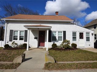 43 Tillinghast Ave, Warwick, RI 02886