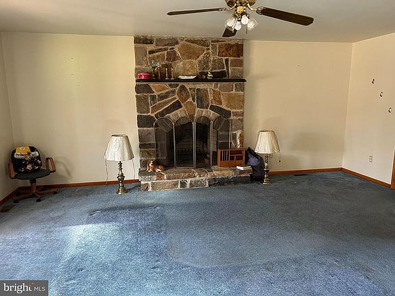 3rd image of 74 Sylmar Rd