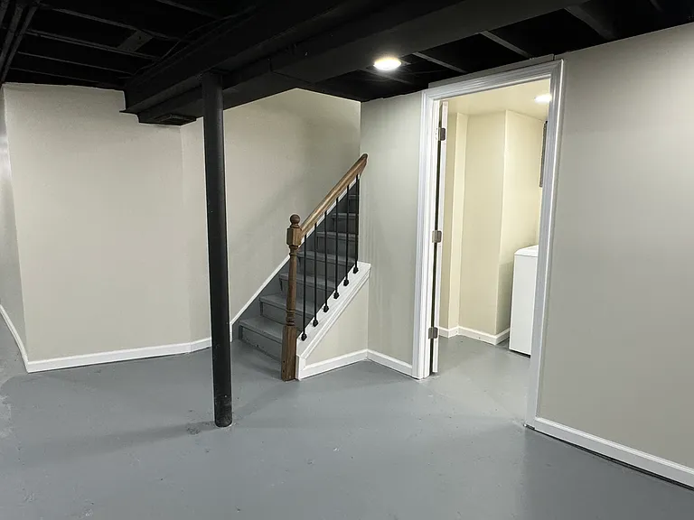 9914 Fox Ave — Photo 25
