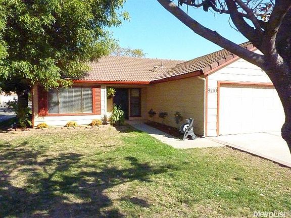 2nd image of 8110 Burgundy Dr