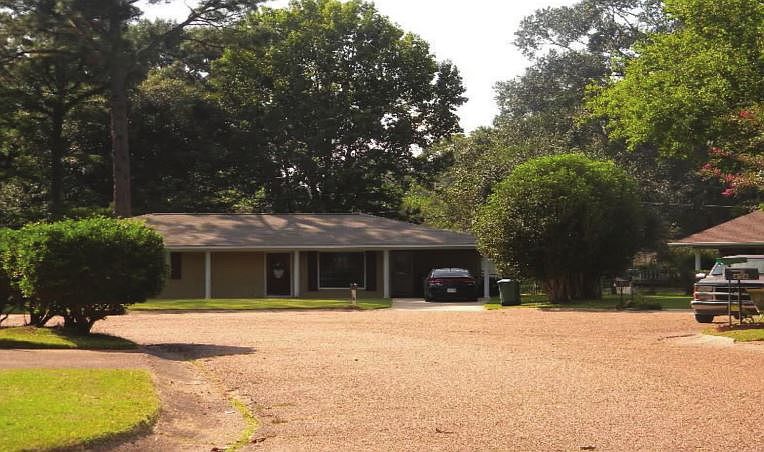 2nd image of 5 Wright Ct