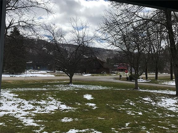 3rd image of 99 Wildflower Apts
