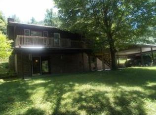 287 Almond Dr, Pennington Gap, VA 24277