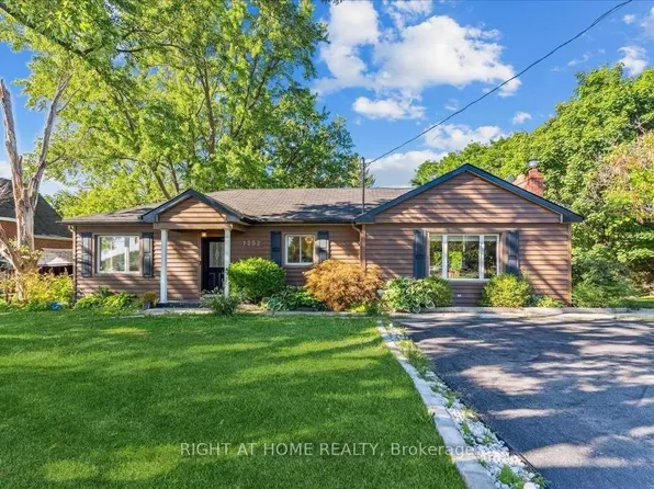 1252 Waterdown Rd, Burlington, ON L7P 4Z8