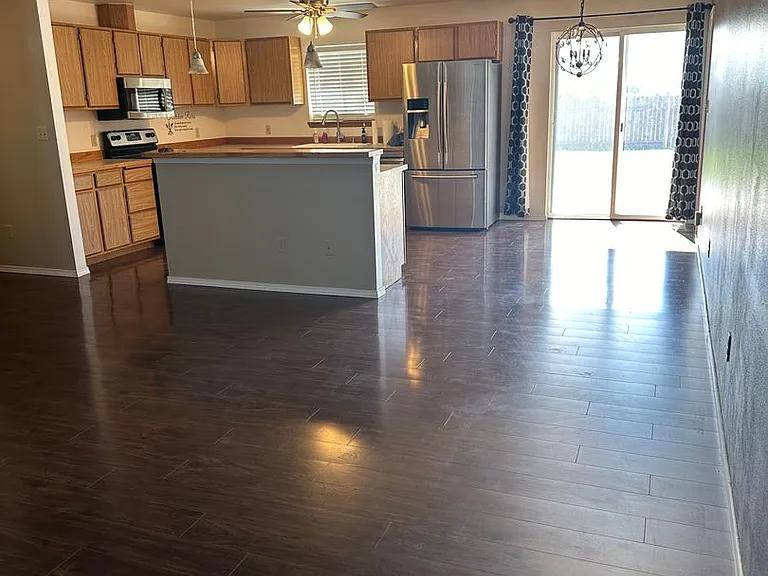 9177 Space St NE — Photo 9