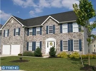 145 Quiet Rd, Sicklerville, NJ 08081