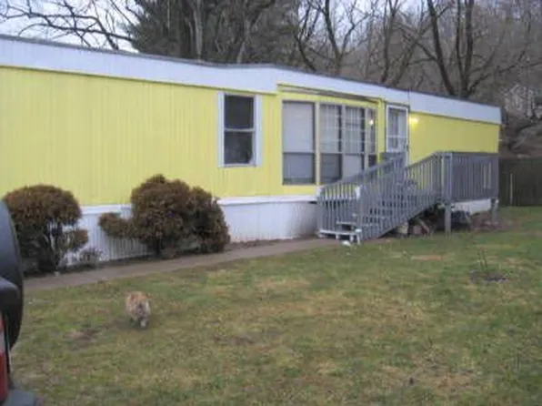 212 Adams St, Nelsonville, OH 45764