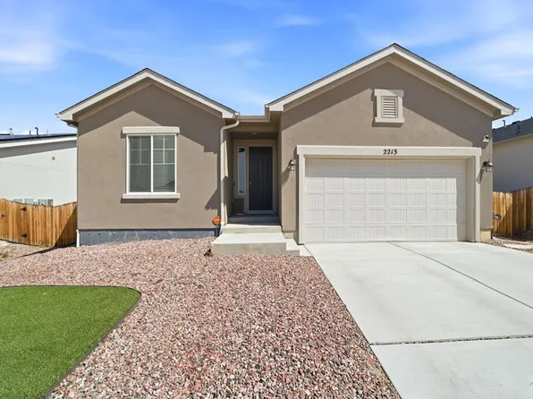 2213 Sunrise Ln, Pueblo, CO 81008