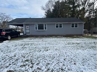 65 Raffia Rd, Enfield, CT 06082