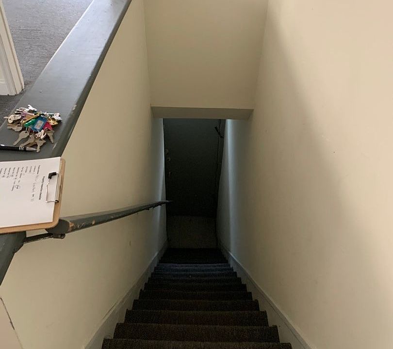 1st image of 4620 Woodland Ave