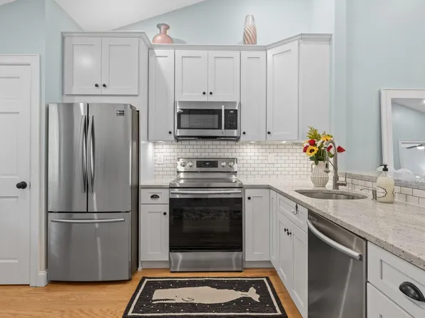 190 Eaton Lane #190, Brewster, MA 02631