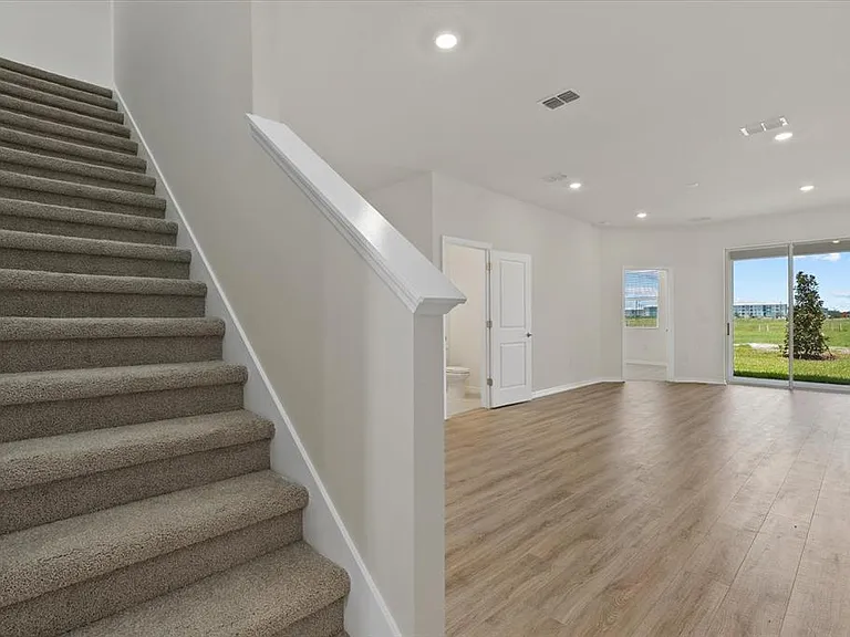 7566 Sea Oak Ct — Photo 17
