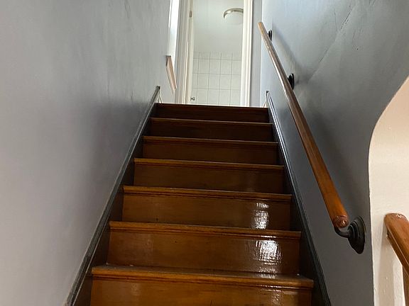 5th image of 9031 S Kingston Ave