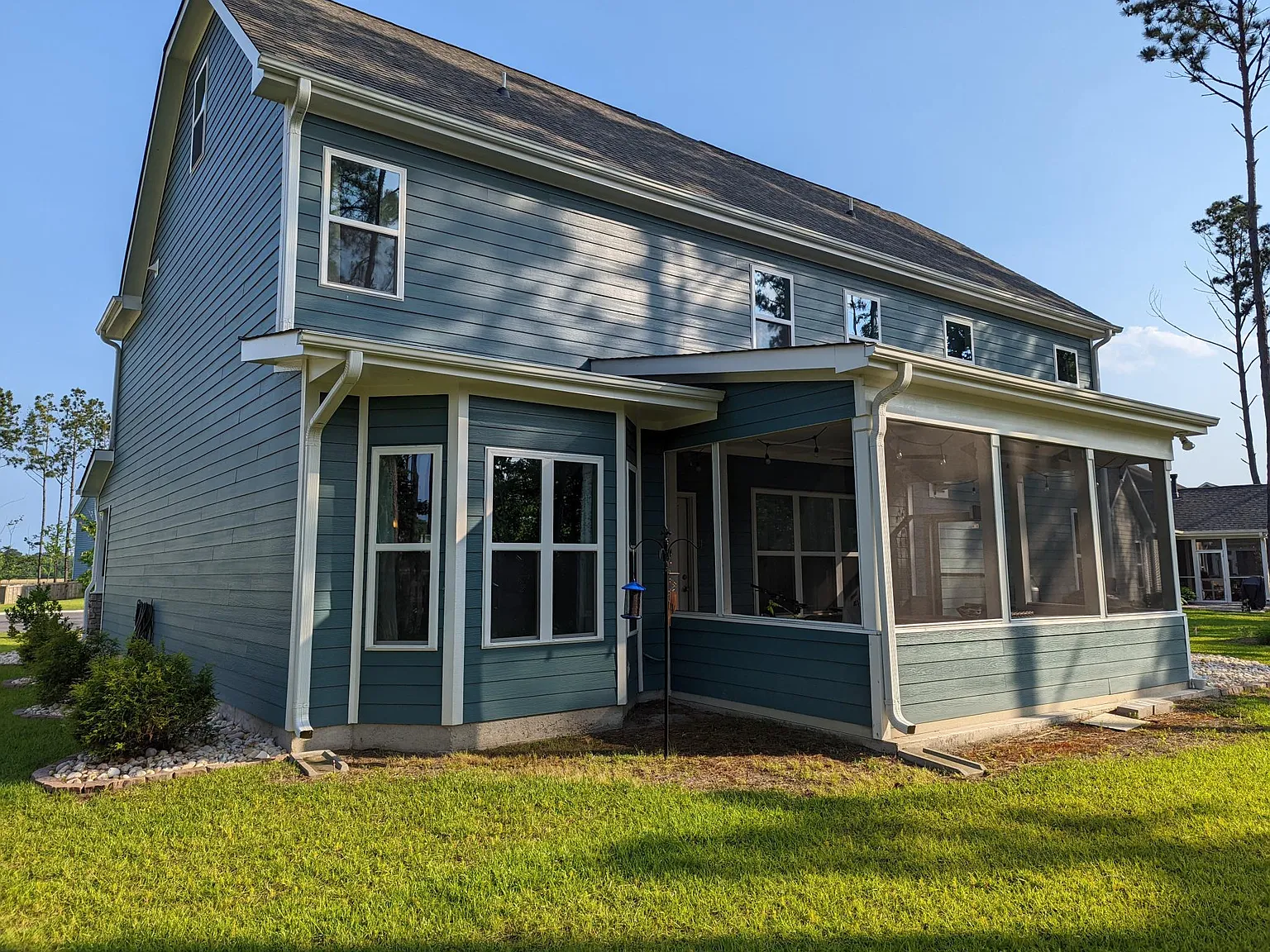 4 bed, 2772 sqft, $3,000 — Photo 4
