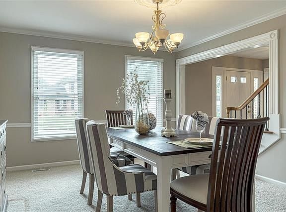 4th image of 15311 Doverfield Ct