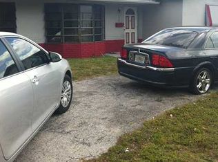 1420 NW 58th Ter, Sunrise, FL 33313