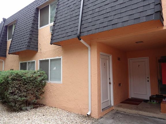 3rd image of 1609 Brookvale Dr APT 2