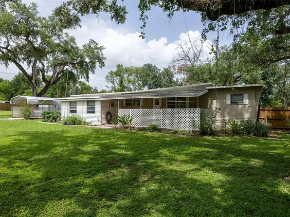 7240 Ottley St, Zephyrhills, FL 33541