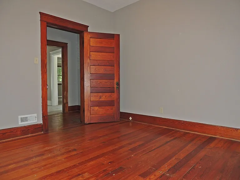 1712 Old Niles Ferry Rd — Photo 20