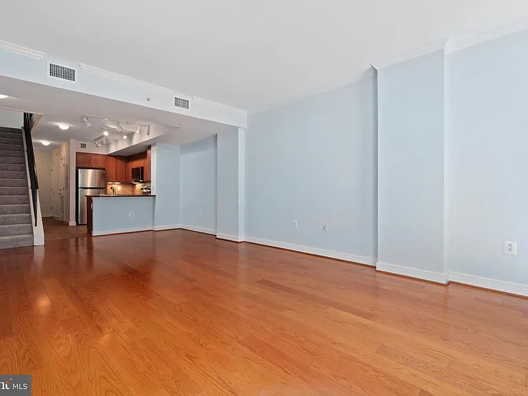 631 D St NW #245 — Photo 9