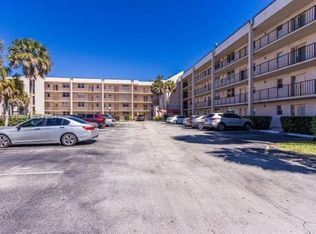 2541 Aragon Blvd APT 302, Sunrise, FL 33322