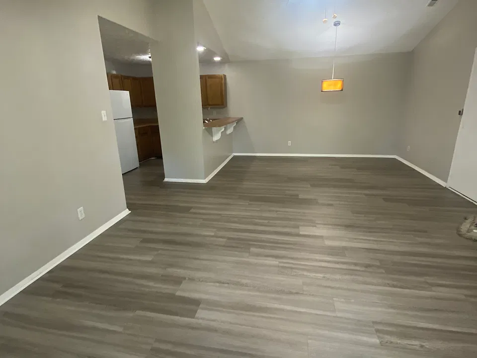 1870 Tryon Dr #7