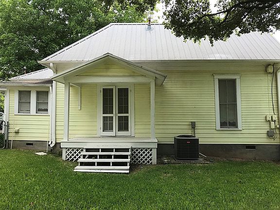 Yard: off Dining Room