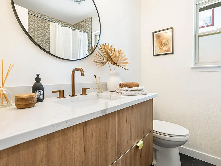 7403 Whispering Winds Dr — Photo 18