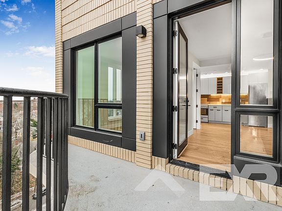 4th image of 2112 Avenue P #811