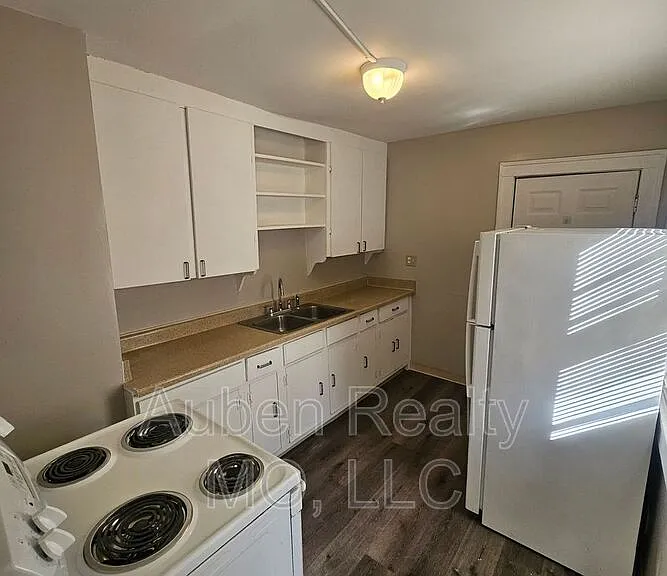 5411 Harrison St #1F — Photo 5