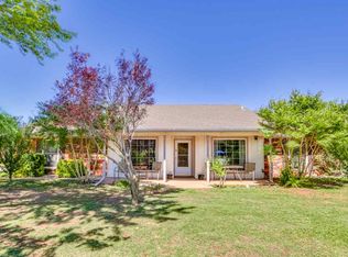 3217 Hillcrest Dr, Enid, OK 73701