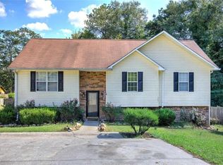 3 Blueberry Ln SE, Rome, GA 30161