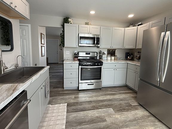 5th image of 3625 Elliot Ct