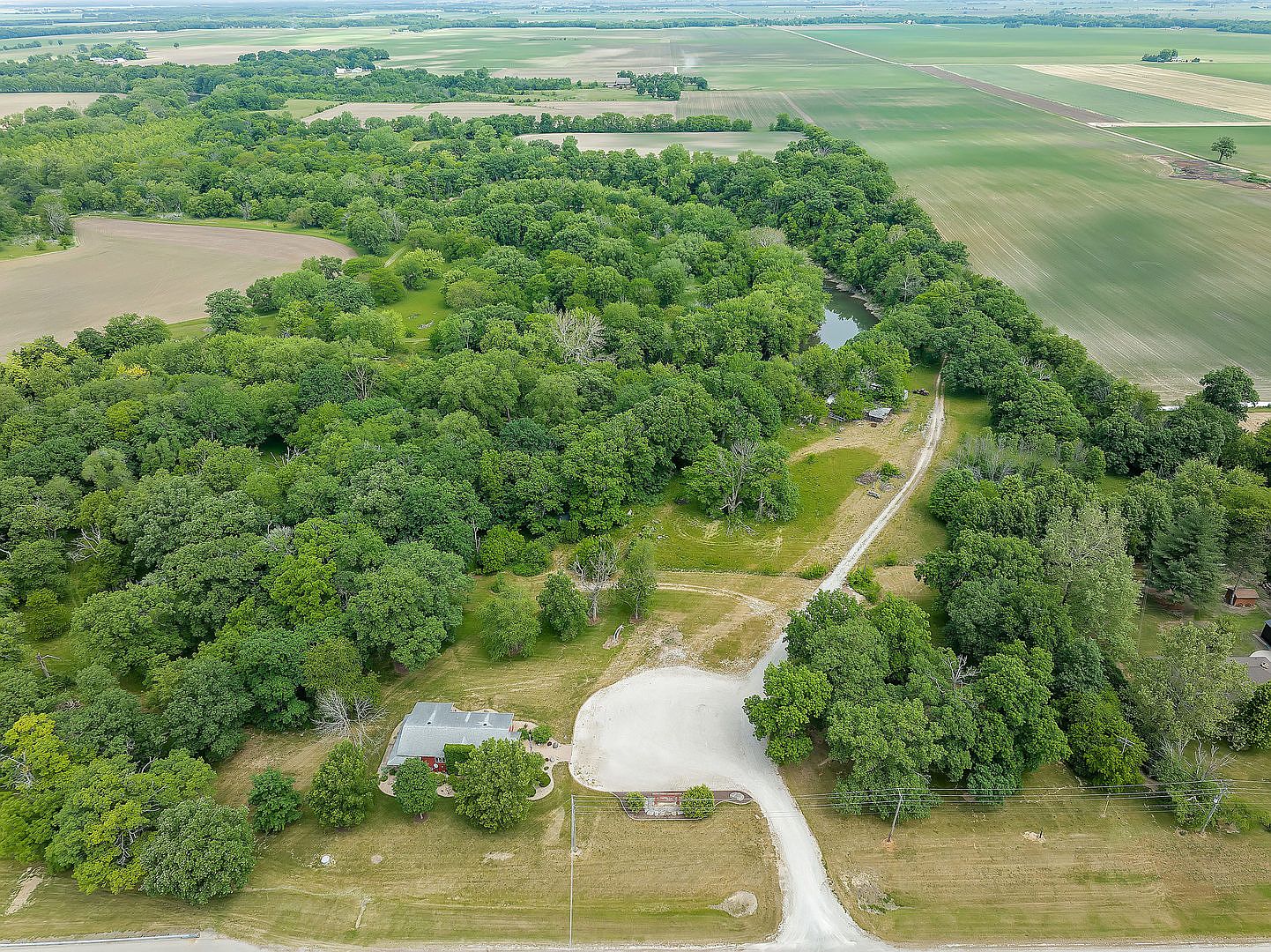 8785 E 2500 North Rd, Cornell, IL 61319 Zillow