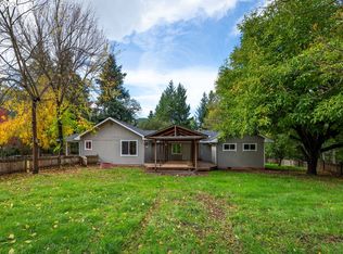 1590 Romie Howard Rd, Yoncalla, OR 97499