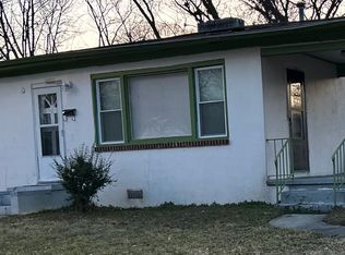 1504 Ivy Hts, Greensboro, NC 27401
