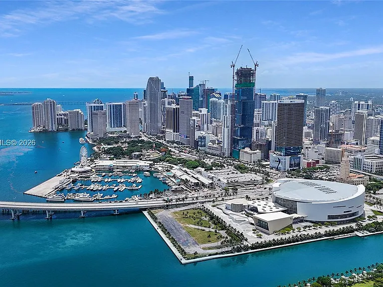 1000 Biscayne Blvd #4401 — Photo 45