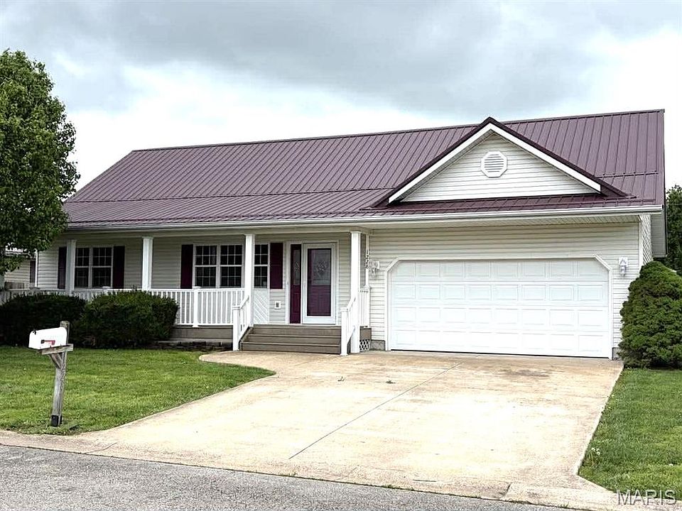 1st image of 1228 Lacy Dr