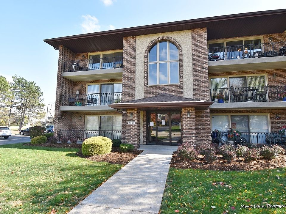 1st image of 7505 Sheridan Dr #1-2A