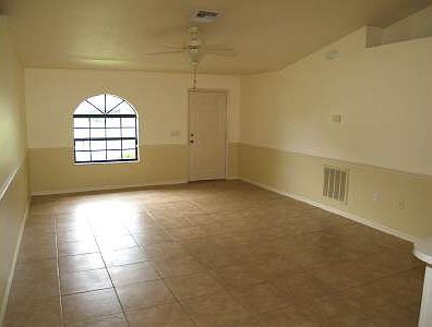 4th image of 2230 Hidden Creek Cir
