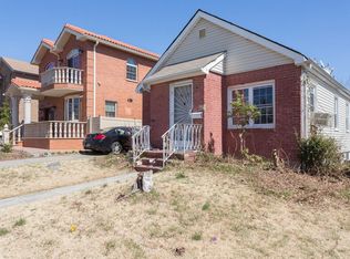 4837 188th St, Fresh Meadows, NY 11365