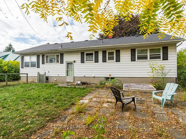 71 Prince Of Wales Dr #MAIN — Photo 7