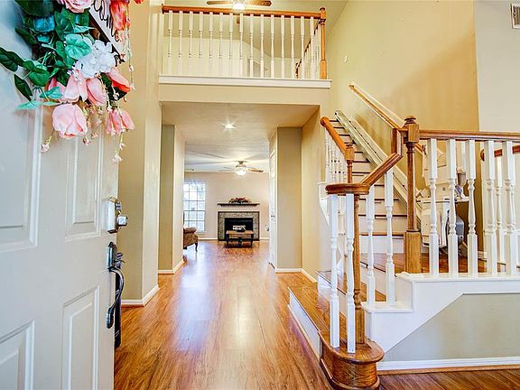 2nd image of 4111 N New Meadows Dr