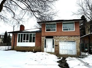 15 Carney Rd, Toronto, ON M2M1T1