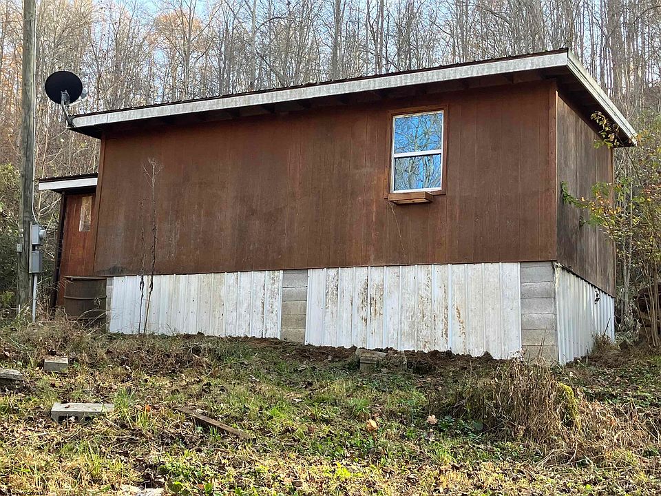 1st image of 429 Woodside Dr