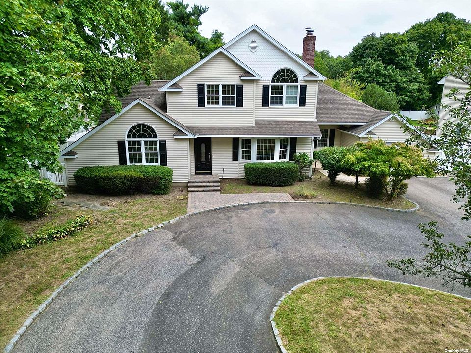 1st image of 605 Elwood Road
